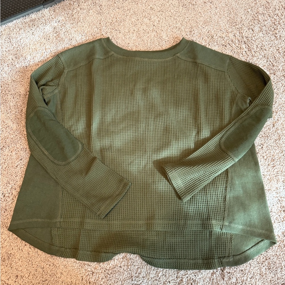 NWOT Women's Pink Lily Olive Green Waffle Knit Top